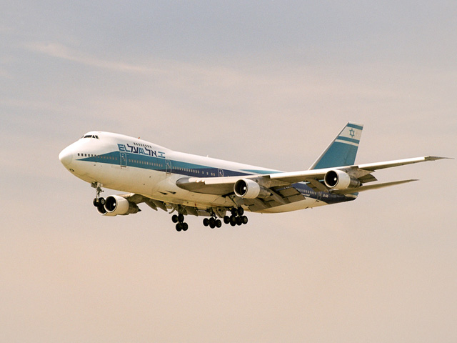 File:ELAL 747-200 4X-AHQ EPWA 24 08 2004.jpg