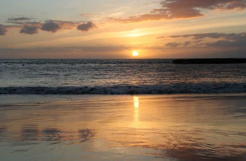 File:Fanabe beach Day 6 Sunset 2 (400636804).jpg
