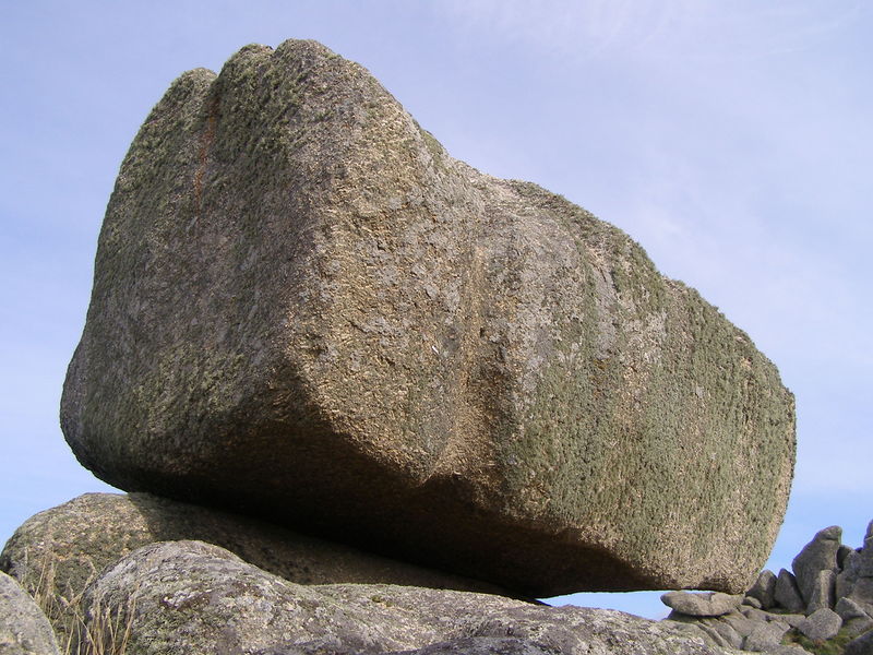 File:Logan Rock Treen closeup.jpg